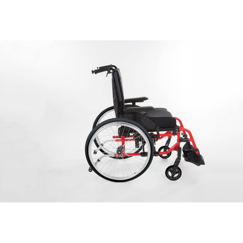 Fauteuil Roulant Manuel - INVACARE Action 4 NG