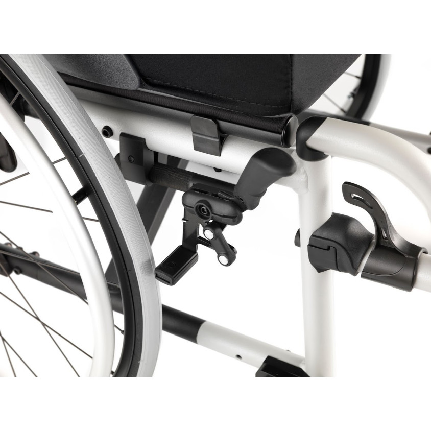 Fauteuil Roulant Manuel Actif - KÜSCHALL Compact Attract